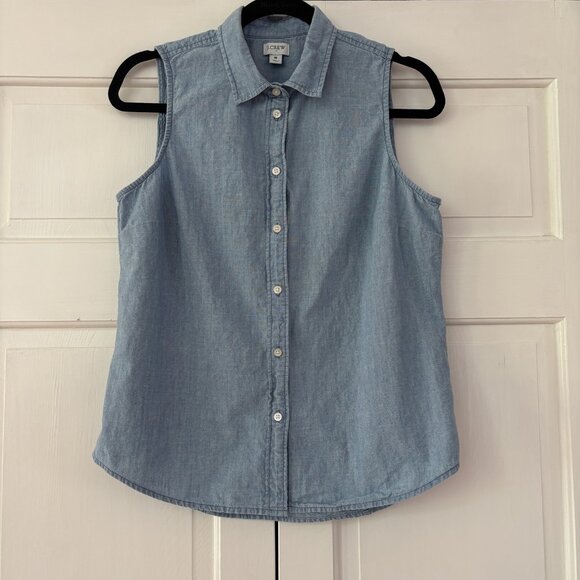 J. Crew Sleeveless Chambray Button-Up Shirt Classic Denim Size Medium 100 Cotton - Picture 1 of 5